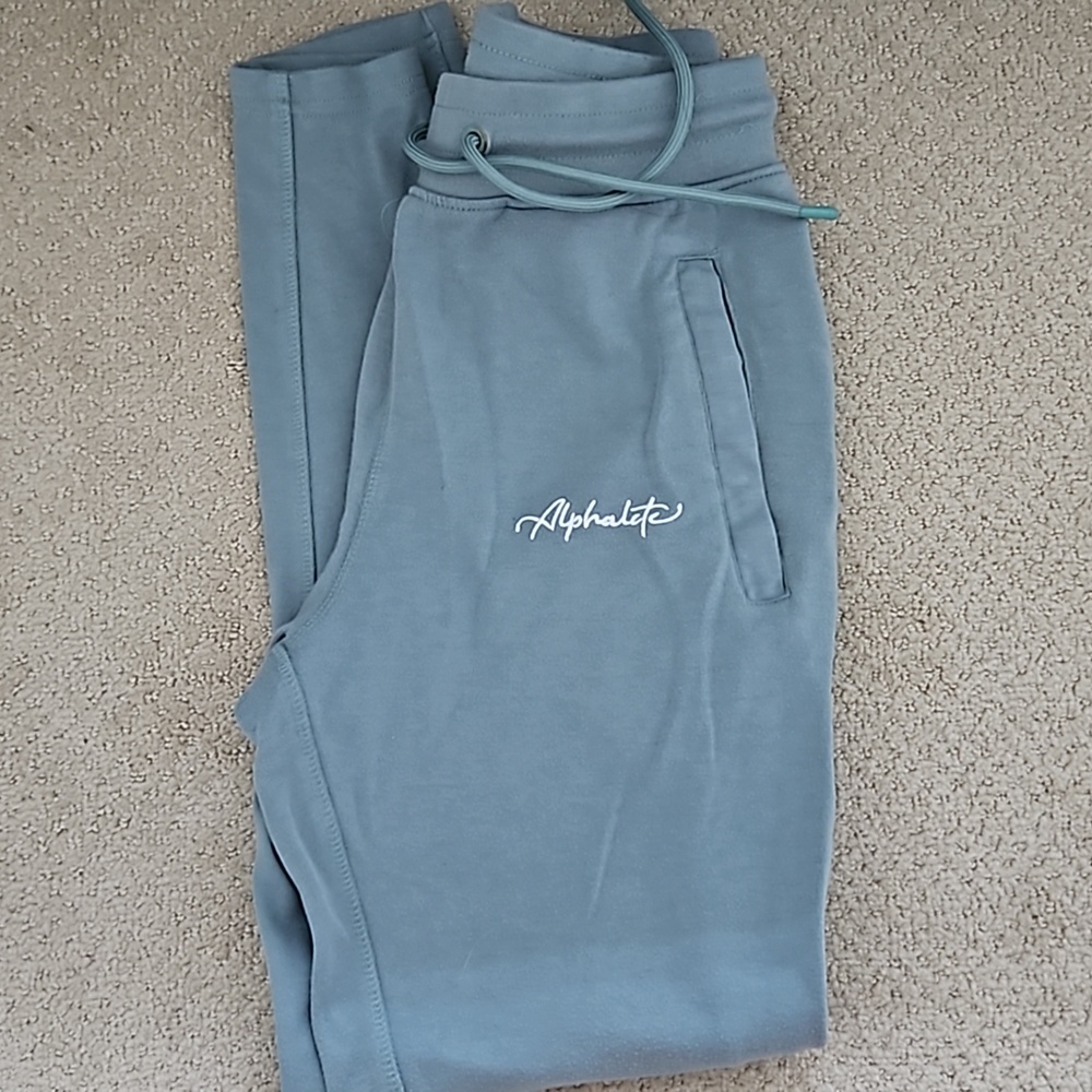 Alphalete sweats/joggers